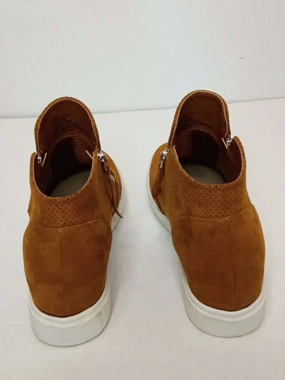 JustFab Kayden Camel Hidden Wedge Sneaker Booties Size Women's US 8.5